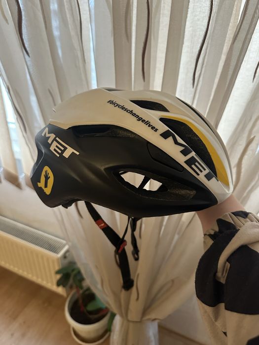 Каска Met.
