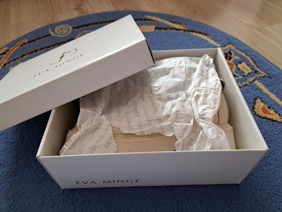 Дамски лоуфъри Eva Minge