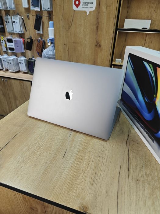 Макбук Про 16 | 2019 | Intel Core i7 | ОЗУ 16гб | 512гб | MacBook Pro