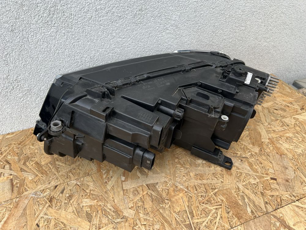 Far dreapta VW Tiguan 5N 2017-2021 Full LED Original Europa