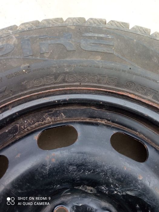 Продам зимние шипованные колеса в комплекте 195/65/R15