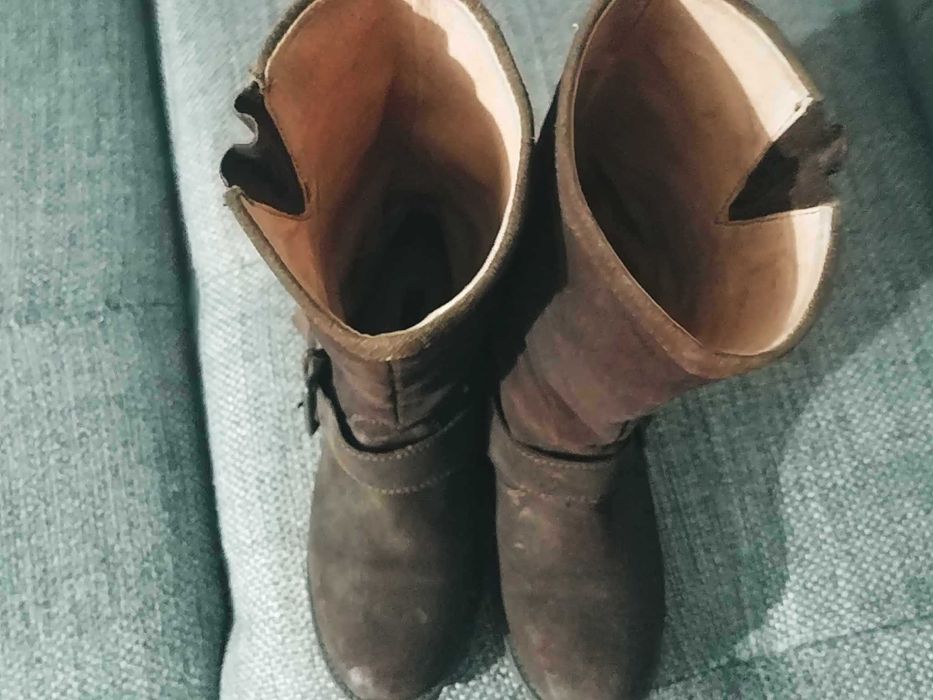 Cizme piele intoarsa, 35,5-22,5 cm