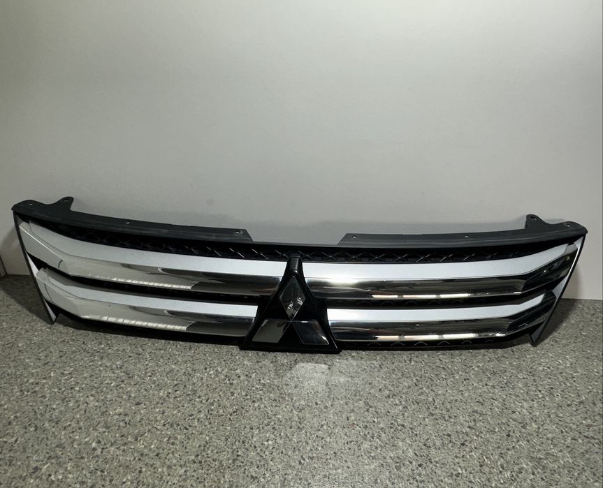 Grila radiator Mitsubishi Eclipse Cross