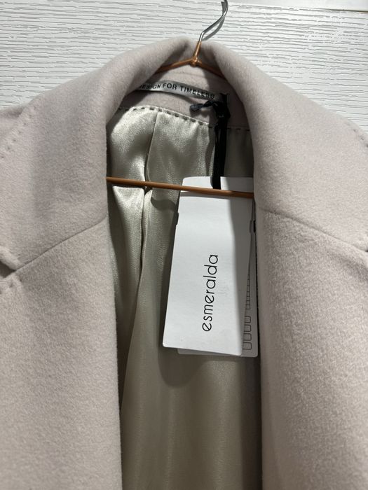 Продам срочно пальто