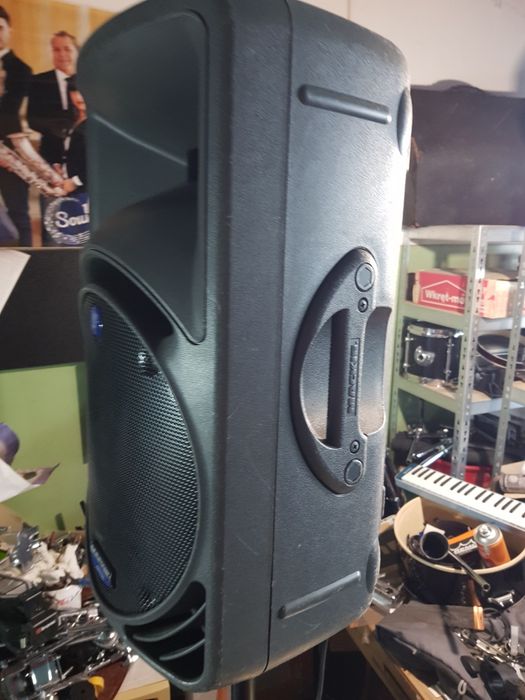 Boxe Mackie CZ300 si powermixer 2x325w