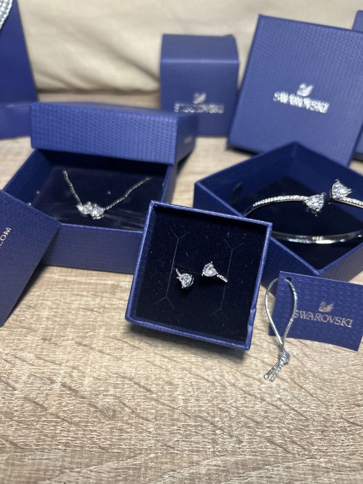 Colier+Bratara+Inel Swarovski Attract soul~Produs Nou