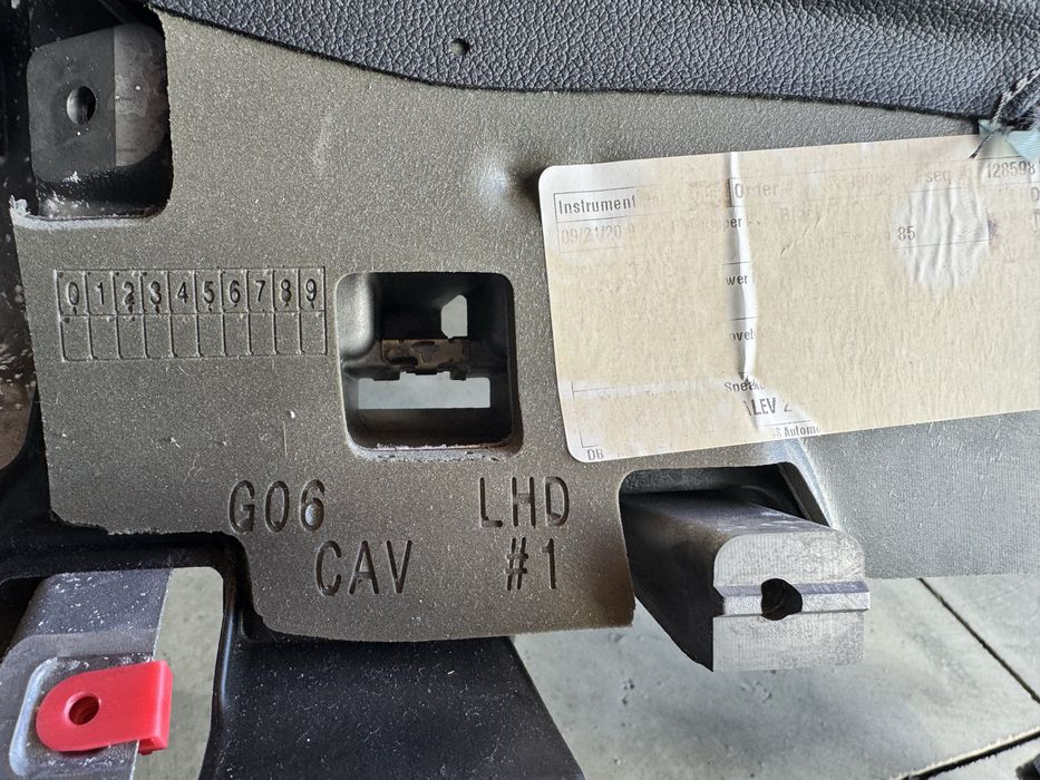 Арматурно табло БМВ G06