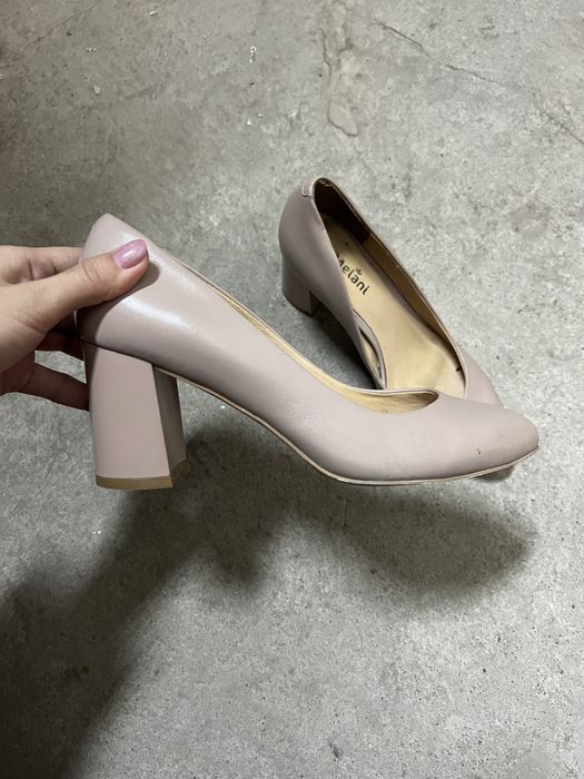 Кожаные туфли женские