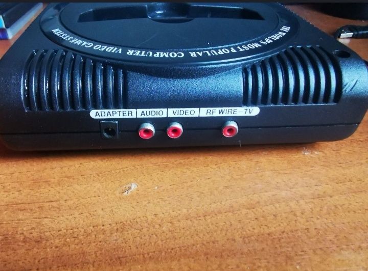 Consola Terminator joc pe televizor