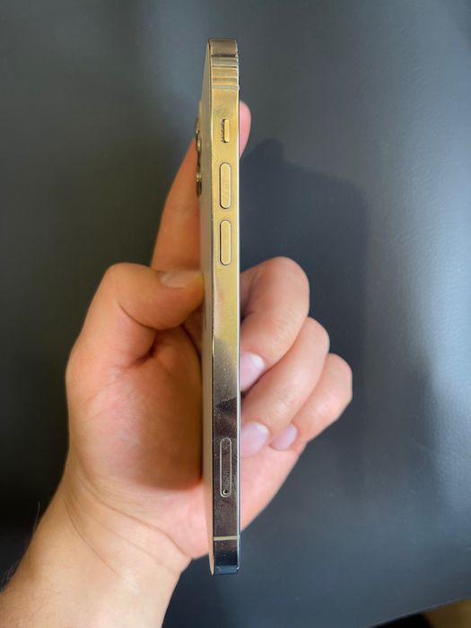 iphone 12 pro Gold в отлично състояние