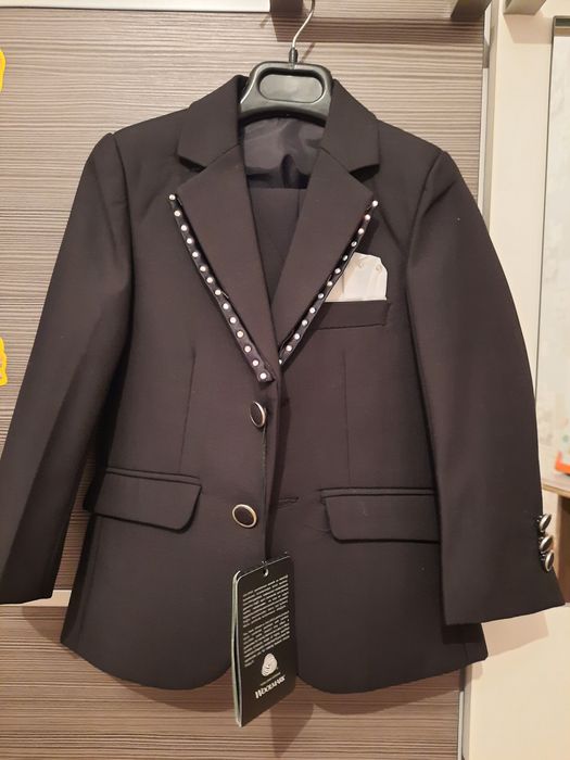 Продам детский костюм