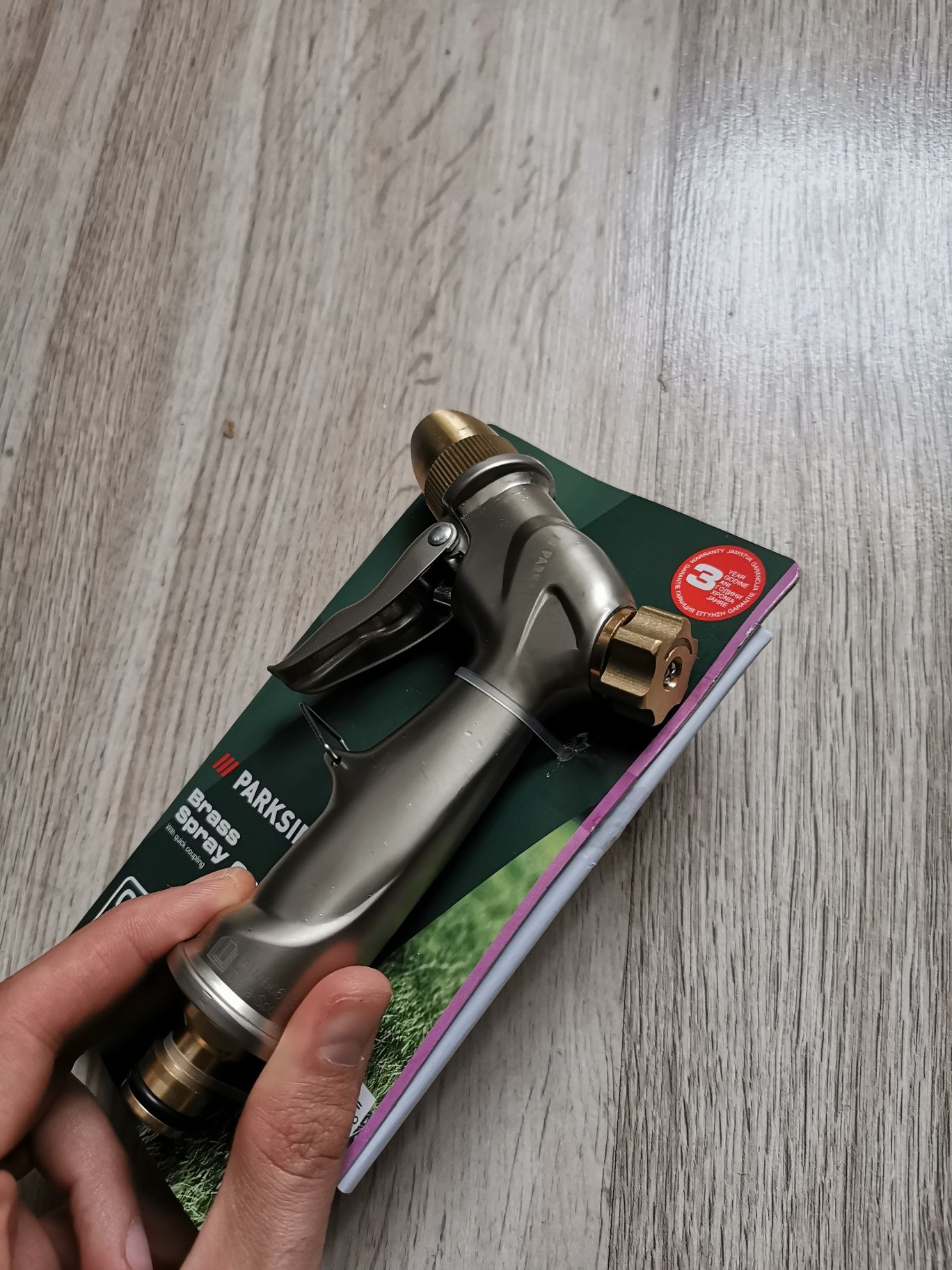 Pistol gradina, alama (Parkside, 4 bari)
