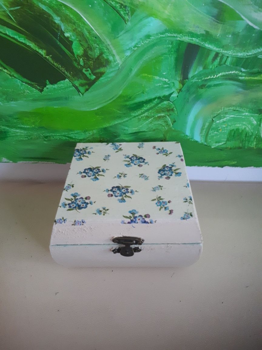 Casete lemn decoupage model deosebit nu-ma-uita