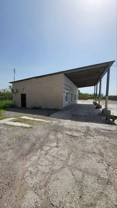 Baza sotiladi 2.3 ga