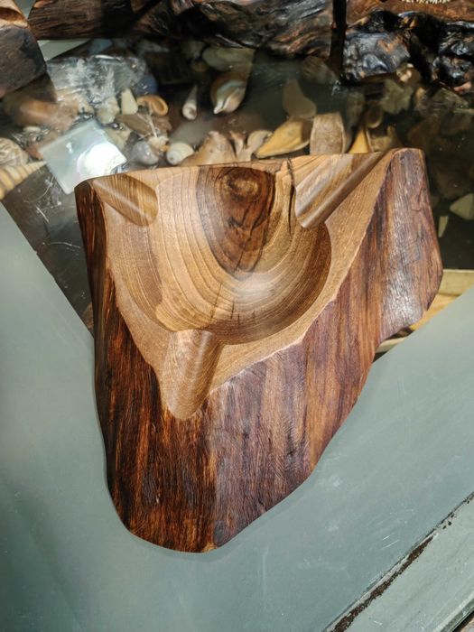 Пепелник за пури