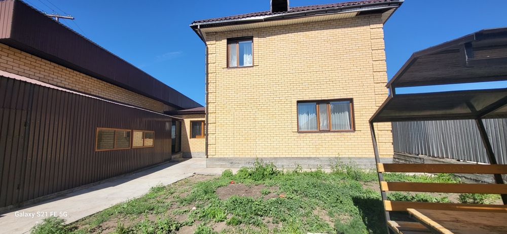 Продам 2этажный дом. 8соток. 2019 год постройки. Имеется складные поме