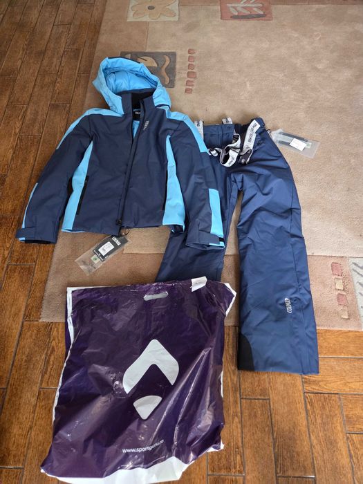 Costum ski Colmar, nou cu eticheta, 16 ani adolescent sau 60 kg adult