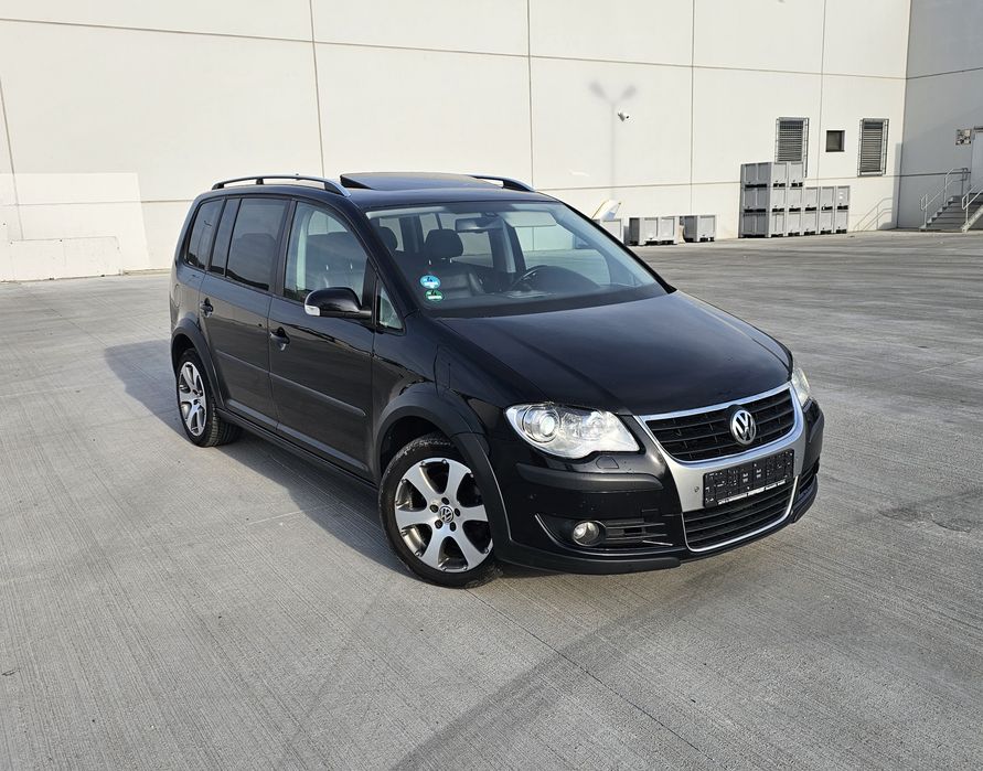 Vw Touran Cross - 2008 - 7 locuri