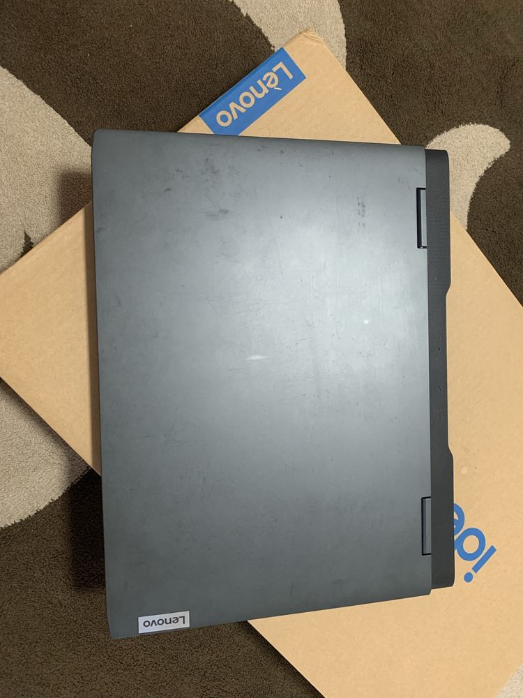 Laptop gaming Lenovo