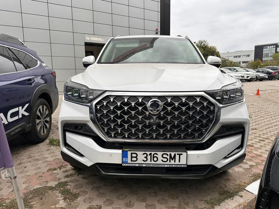 SsangYong REXTON KGM Rexton Premium 2.2 e-XDI 202 CP A8 4WD (2023)