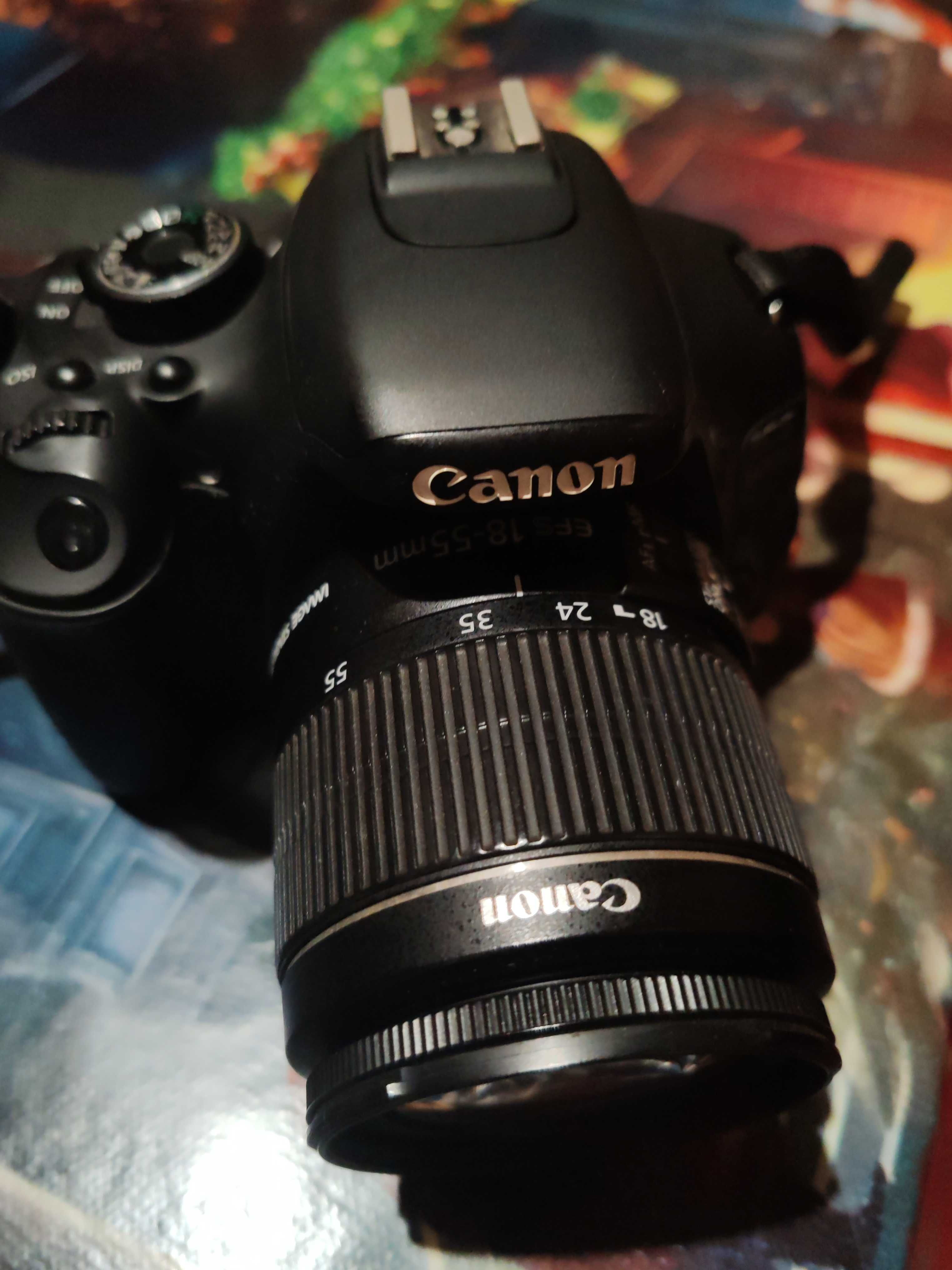 Aparat foto Canon EOS600D