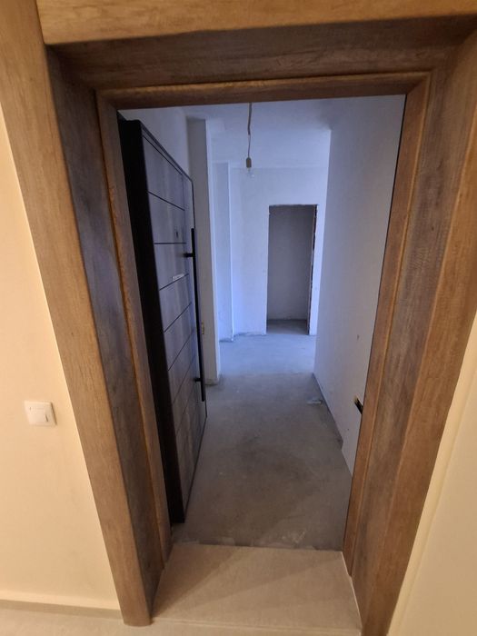 Продава се Тристаен апартамент в Пловдив, Кършияка - 101 кв.м за 2030 €/кв.м - Снимка #2