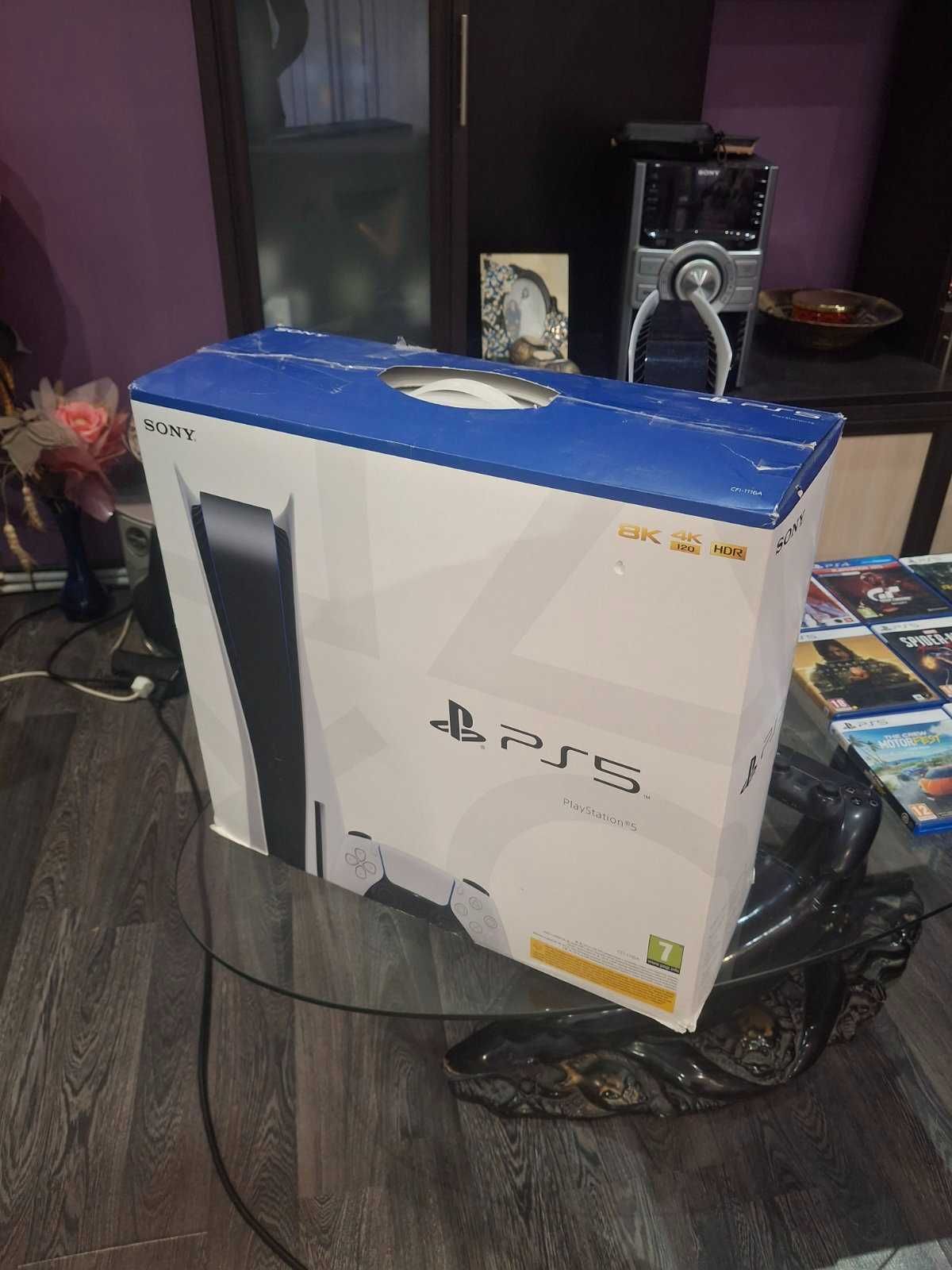ПРОДАВАМ PlayStation 5 1 tb + 4 бр. игри