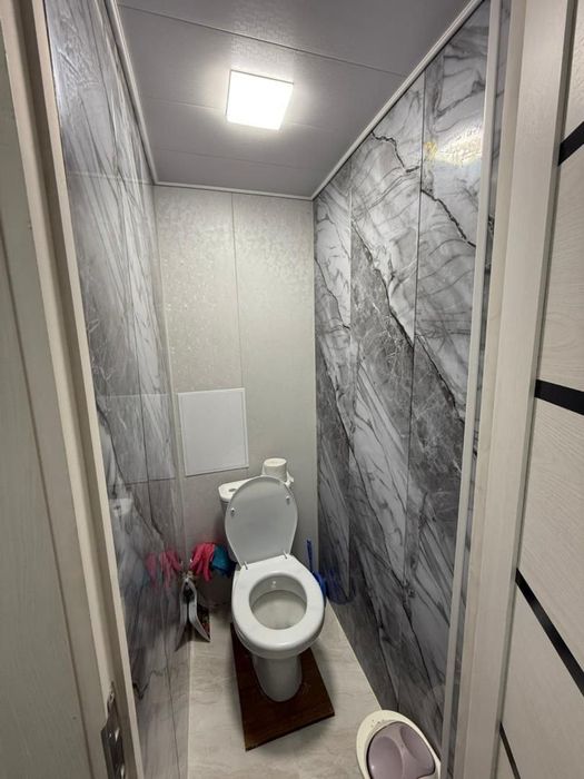 Сотилади Чилонзор 20 квартал 2 хонали разделка