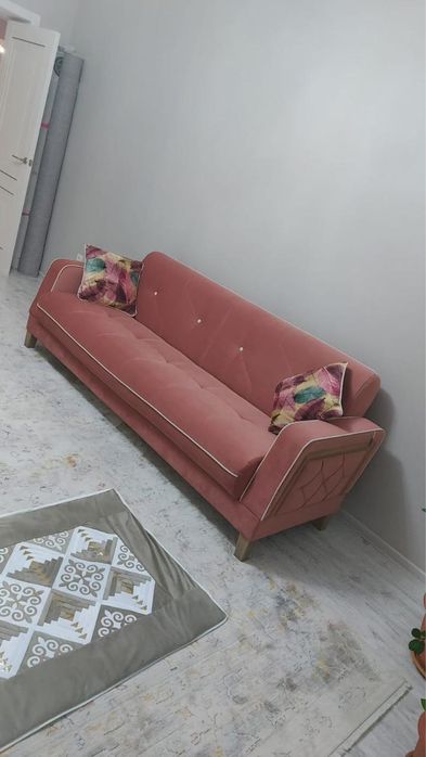 Продаю диван …..