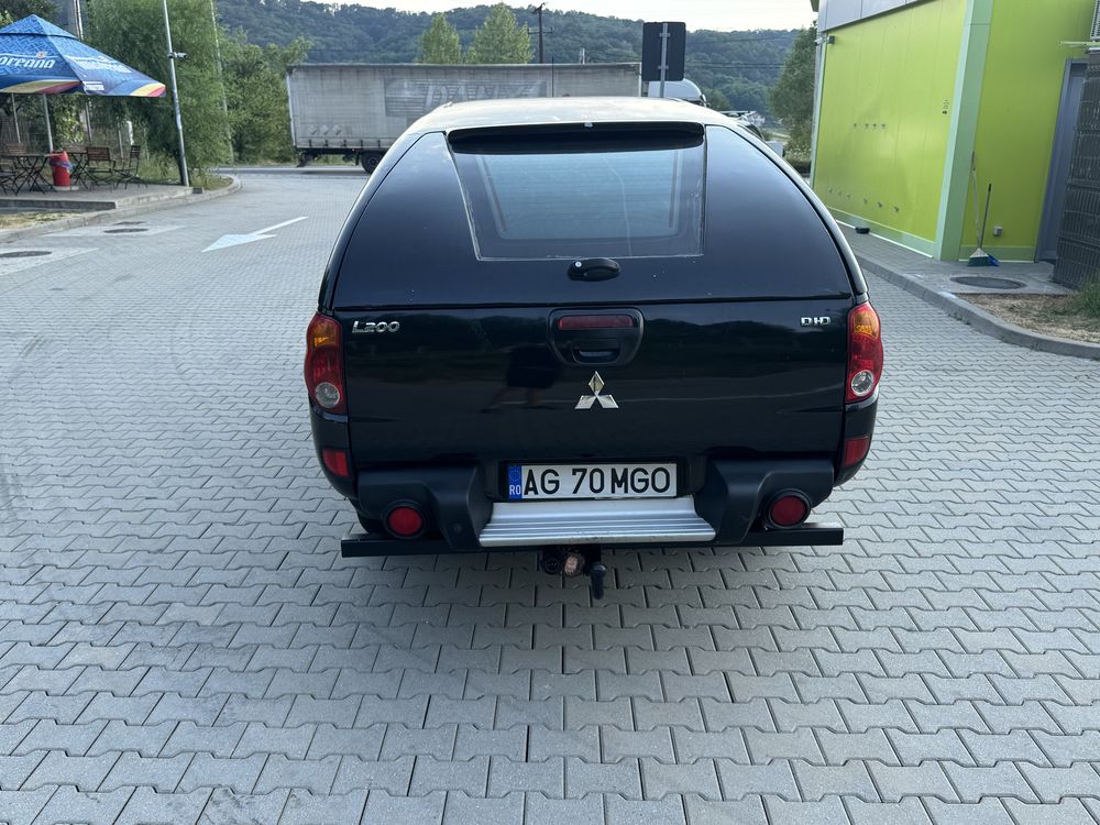 Mitsubishi l200  proprietar