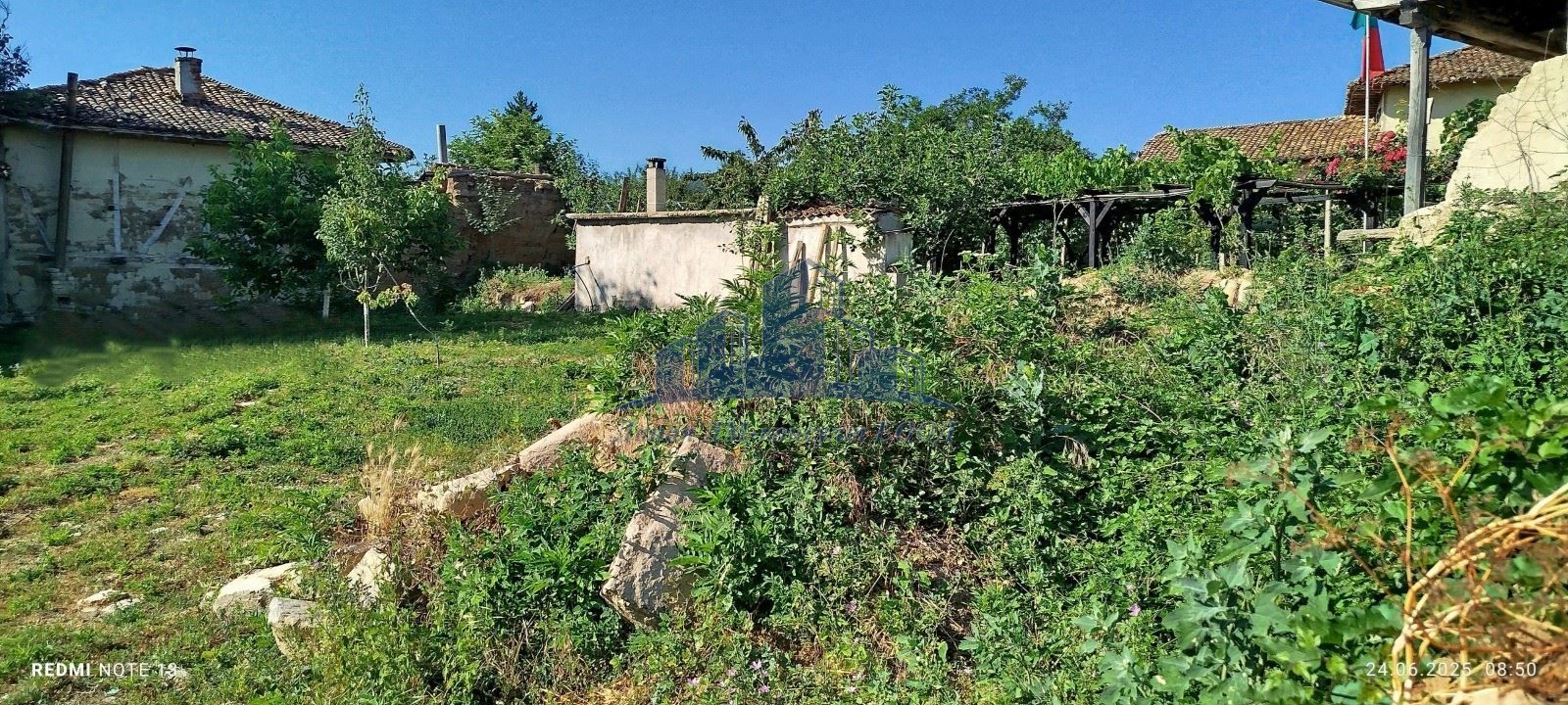 Парцел в Шумен, област-с.Драгоево площ 572 цена 14000