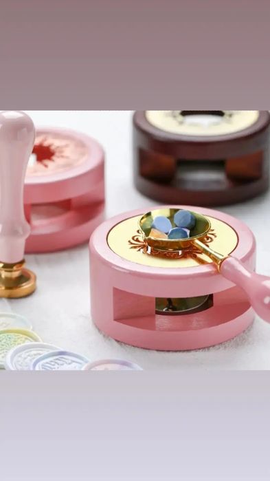 Сургуч , ложки, свечи, готовые отттиски