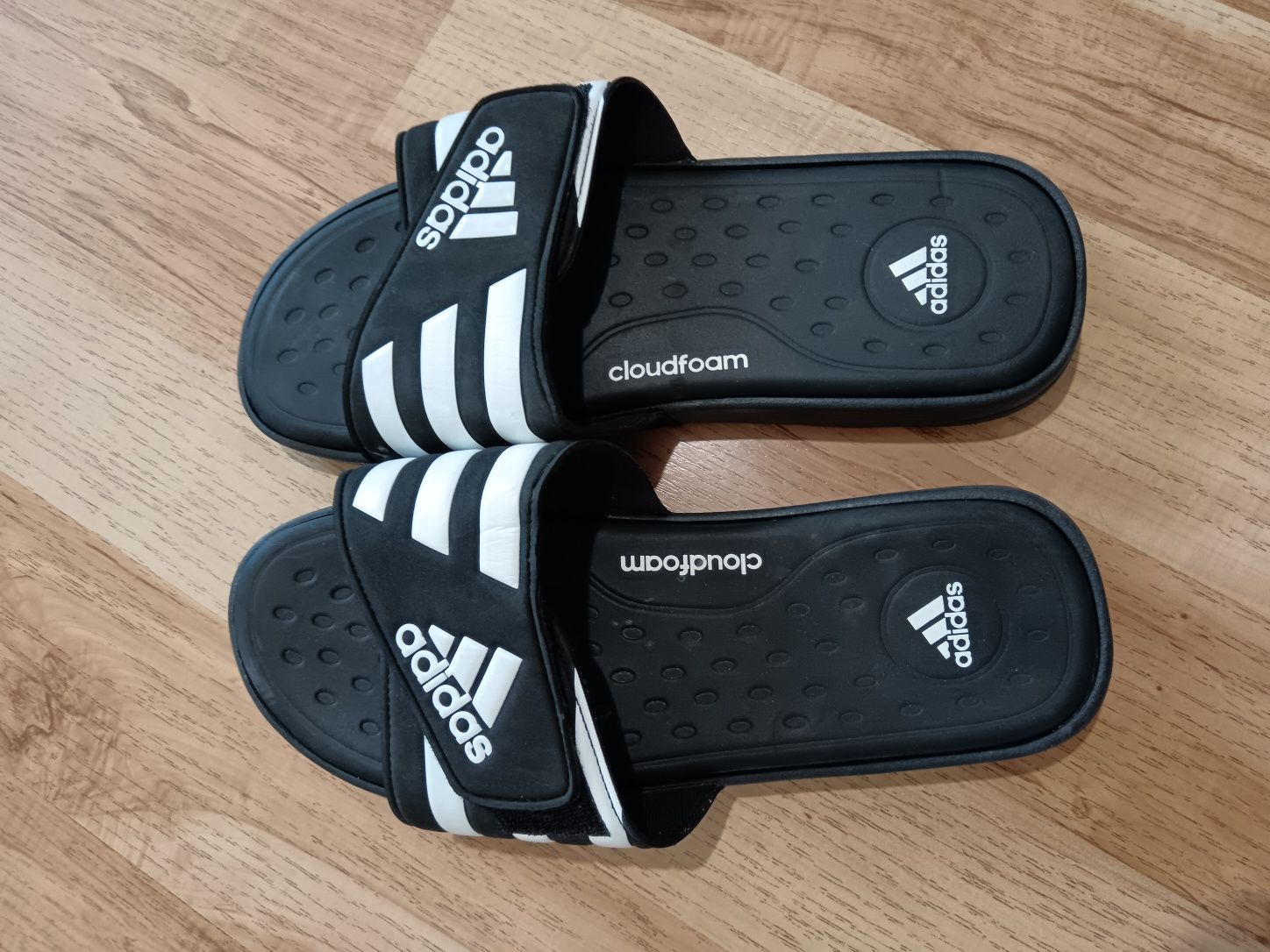 Adidas cloudfoam