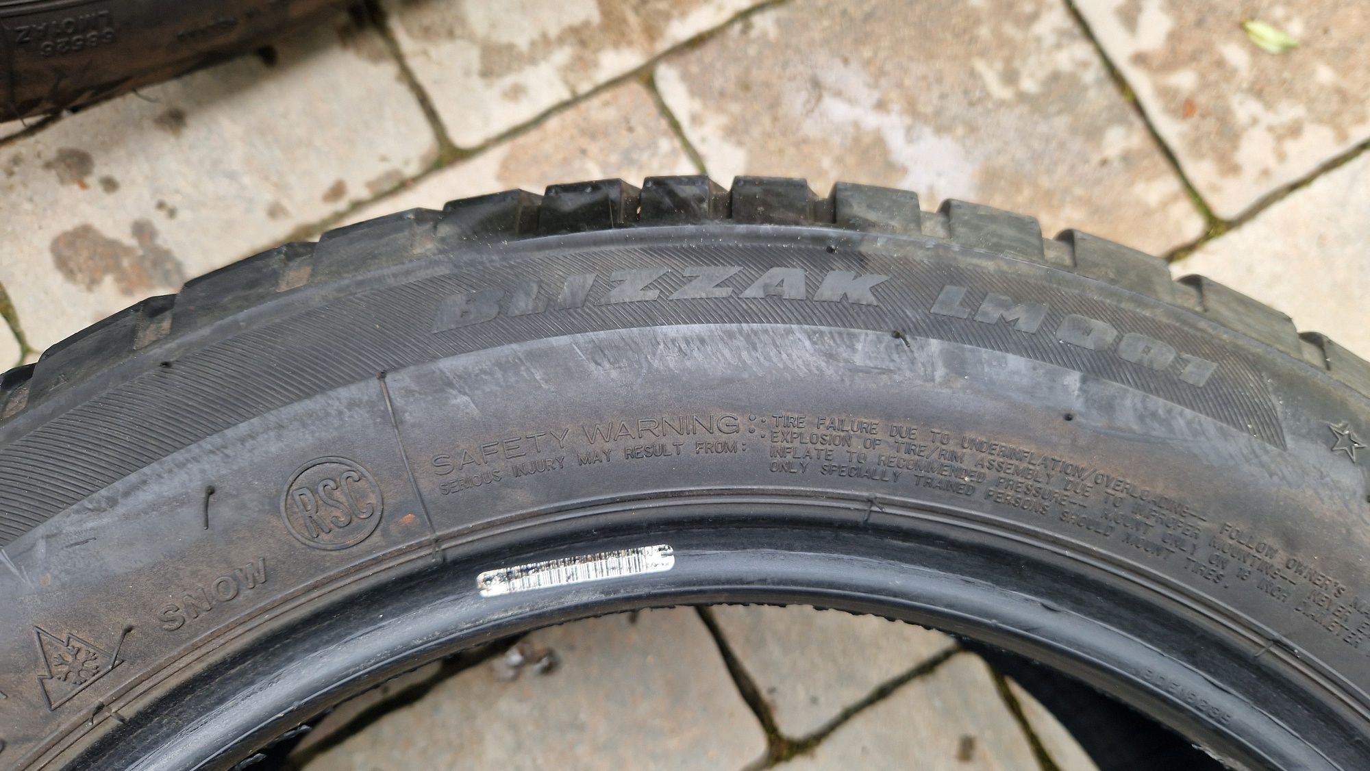 Anvelope iarna 205 55 R 16 Bridgestone runflat