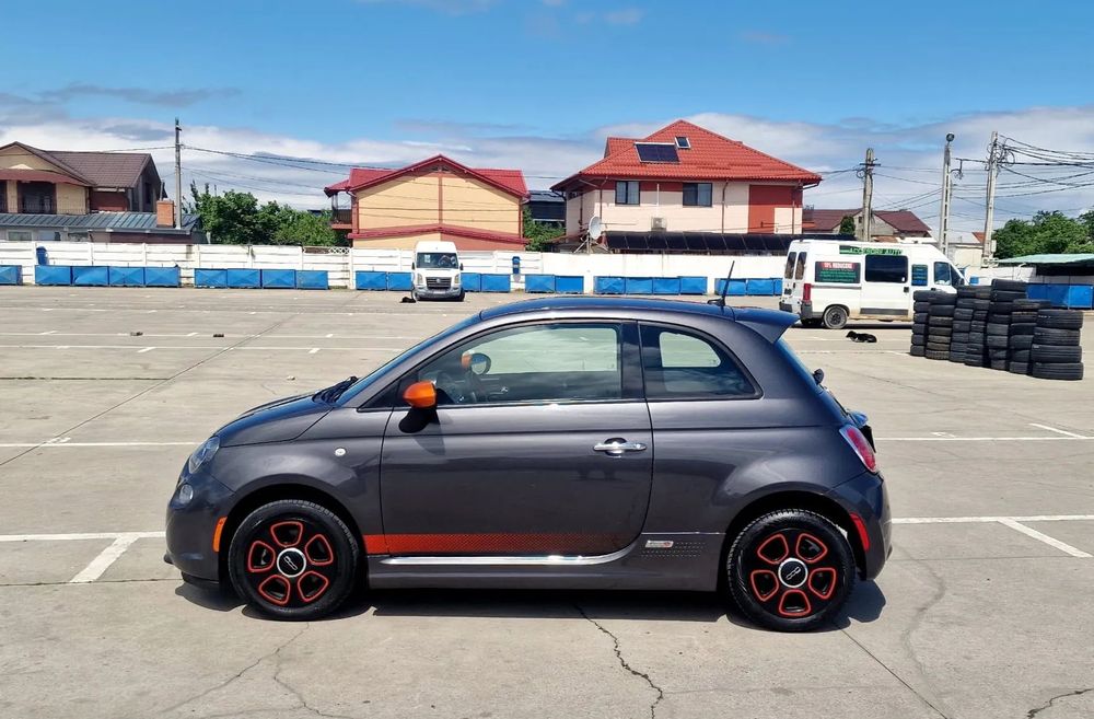 Fiat 500E