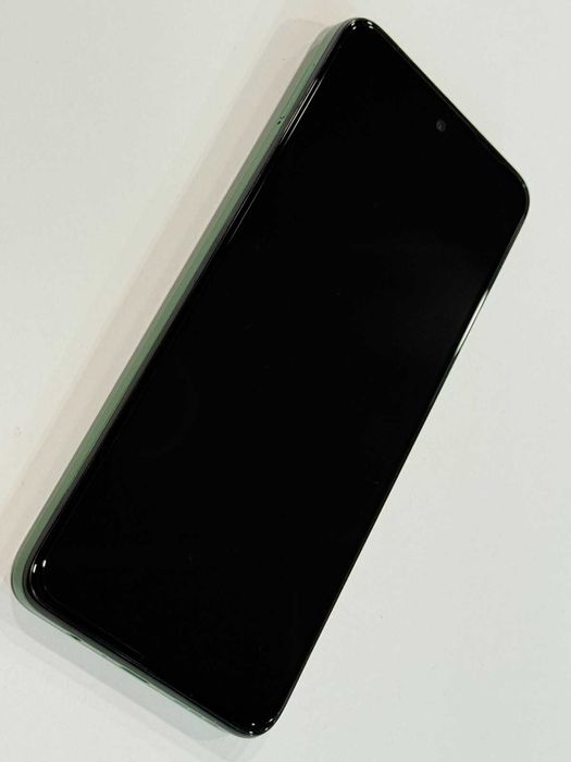 Motorola G35 – 256GB / 4GB RAM – Зелен – Чисто нов!