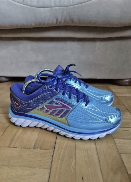 Pantofi de alergare Brooks Glycerin 14, mărimea 39 (25 cm)