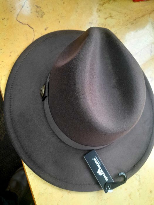 Pălărie Fedora nouă!