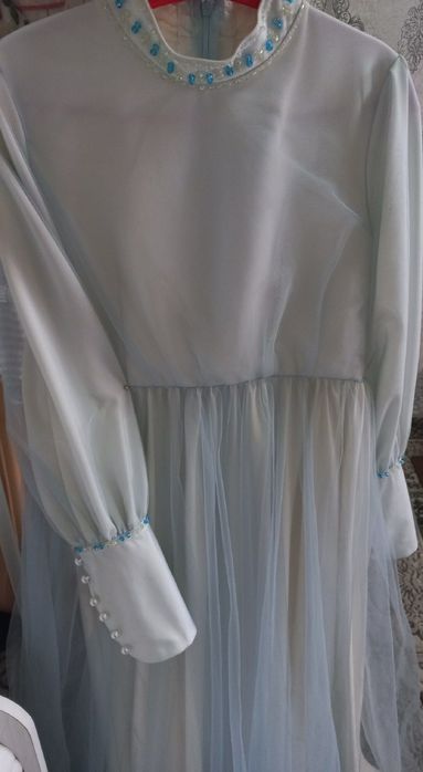 Ayollar kiyimlari