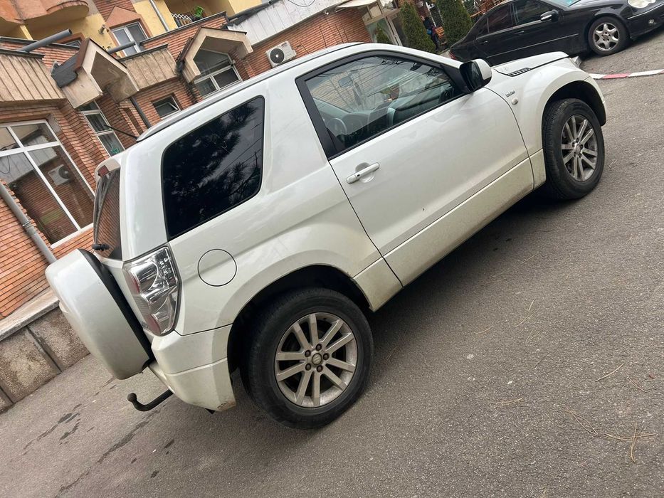 Suzuki grand vitara 2008