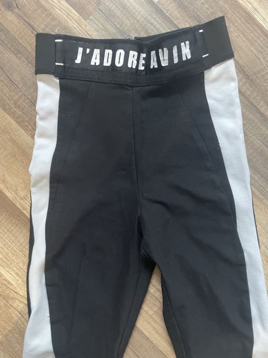 Avin клин по тялото