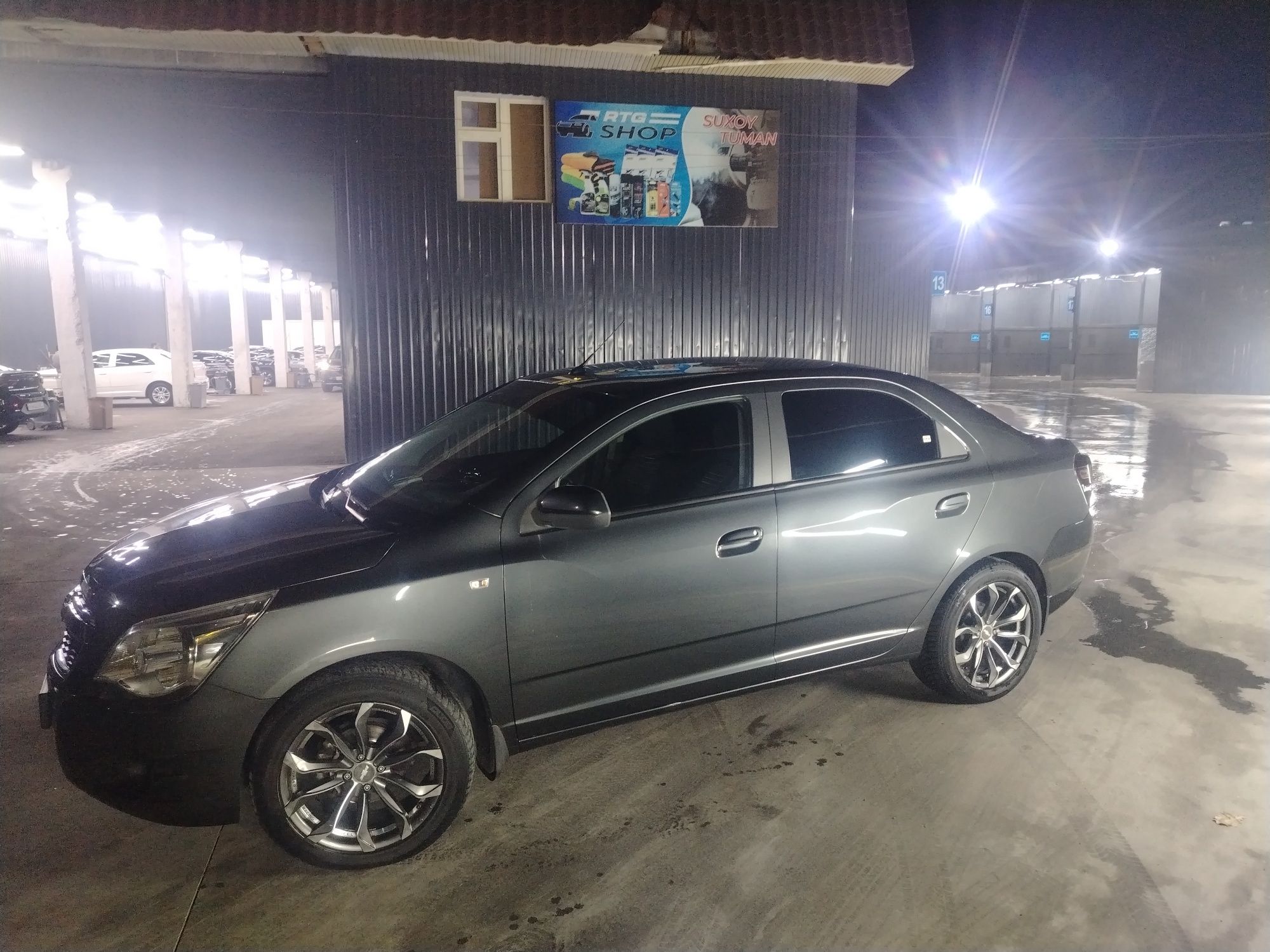 Diska sotiladi abmen ham bor cobalt radnoy diskaga