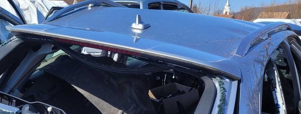 Eleron haion Audi A4 B9 Allroad 2016