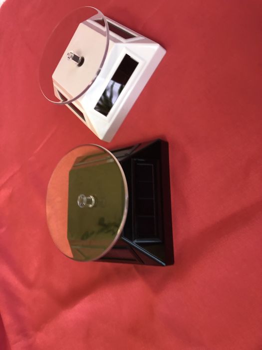 Suport rotativ ceasuri . Stand rotativ ceas . Supurt rotativ bijuterii