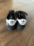 Adidas super star 100%