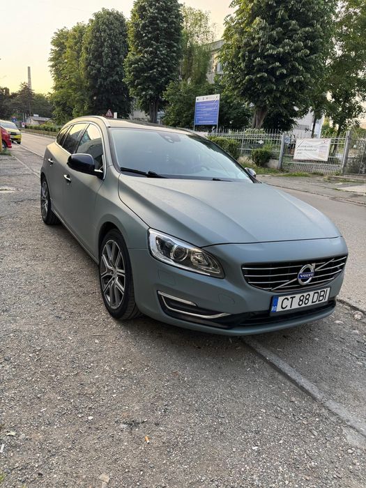 Volvo V60 Diesel Plug In Hybrid AWD 2015 automata piele xenon