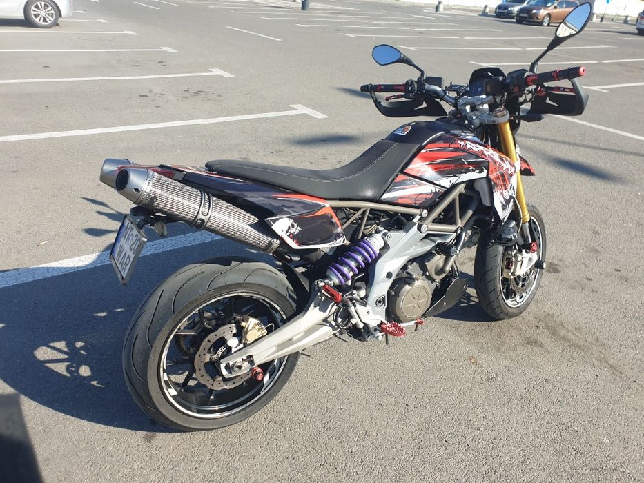 Aprilia dorsoduro