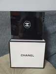 Кутия Chanel за чётки грим и друго