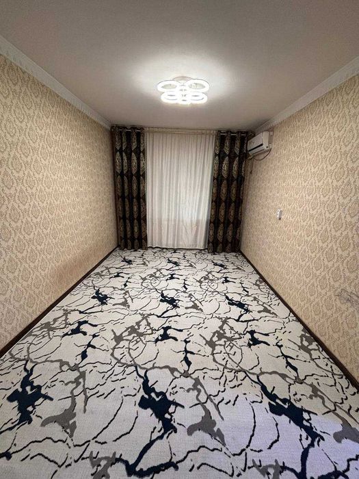 СРОЧНО !! Продается квартира в Яшнабаде 2/1/5 ( 50 кв/м ) Авиасозлар 2