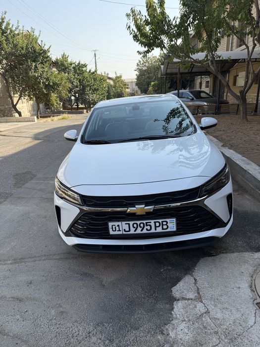 Chevrolet Monza 1,5 Своя в хорошем состоянии